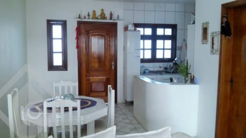 Image 4 - 232837